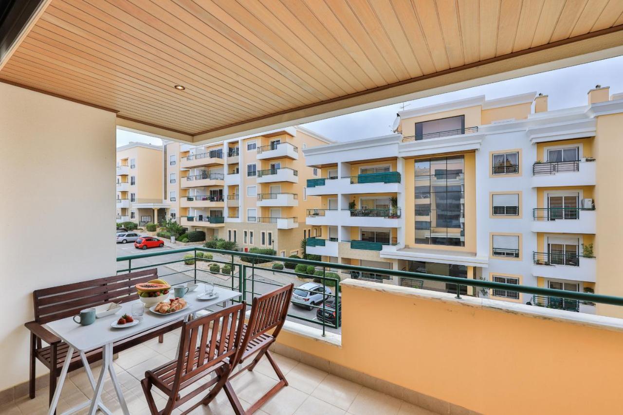Uptown Lovers Apartment By Seewest Lagos Exterior foto